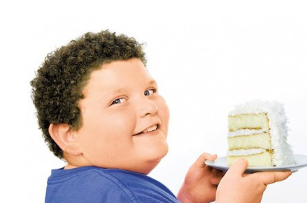 小胖子减肥夏令营期间要避免吃哪些食物？